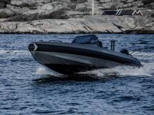 Iron 827 bateau rigide neuf ultra puissant à vendre à Bandol